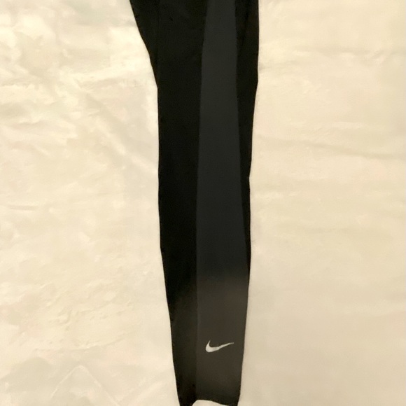 Nike joggers - Picture 4 of 4
